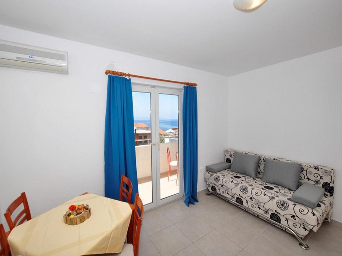 Apartments Zora Tučepi Exterior foto